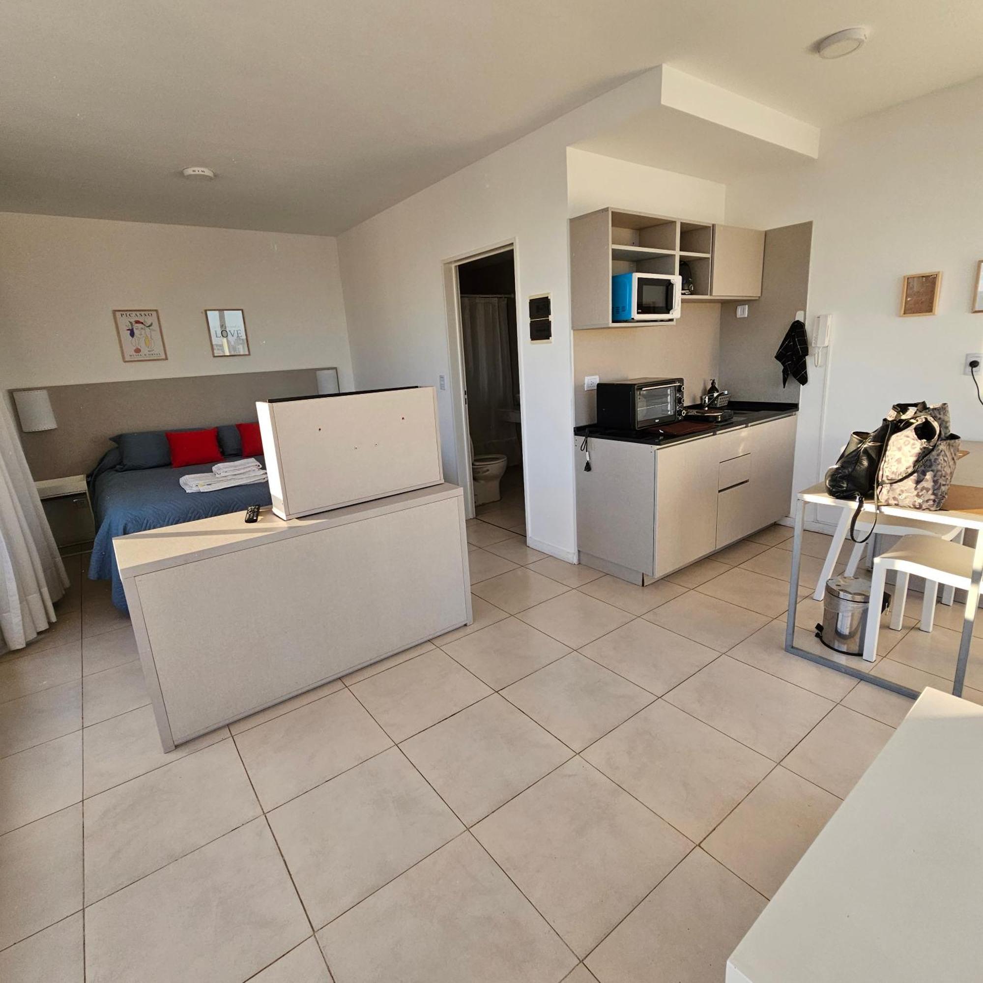 Centrico, Ideal Parejas, Vista Panoramica, Con Piscina Buenos Aires Szoba fotó